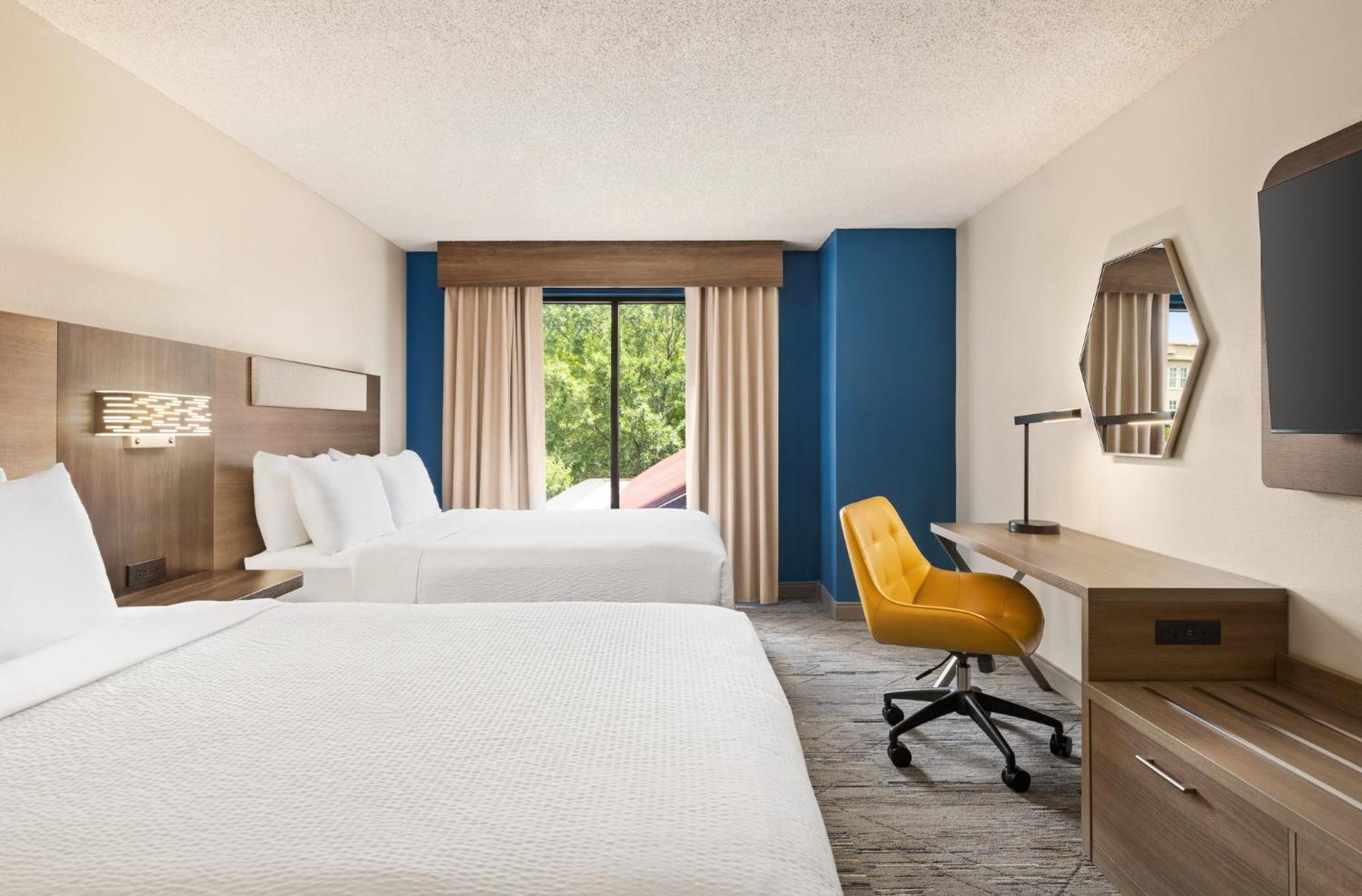 Holiday Inn Express & Suites Greenville-Downtown By Ihg Exterior foto